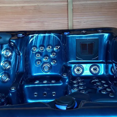 Roulotte & Acces Privatif Luxe tent *