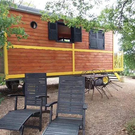 Roulotte & Acces Privatif 럭셔리텐트 *